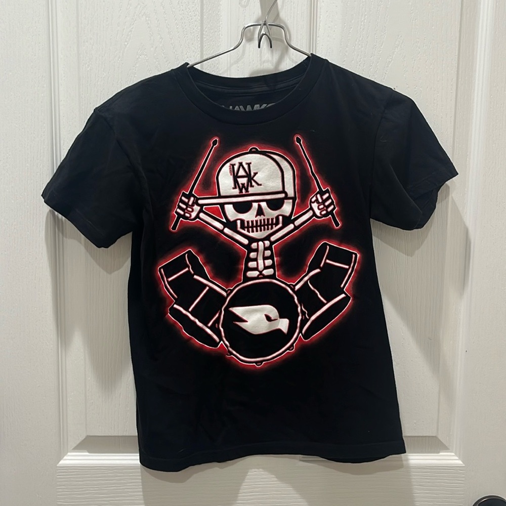 Tony Hawk boys shirt 
Size Small gently used once. 
Black
#400A
